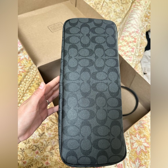 NWT Coach Graphite Black Signature Coated Canvas City Tote Shoulder Handbag - Picture 10 of 16